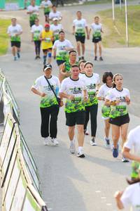 BIB: 1053
                            <button type="button" onclick="openModal(3538019)" class="btn btn-primary btn-sm float-right btn-popup" data-toggle="modal" data-target=".modal-high-quality">
                        <i class="fas fa-shopping-cart"></i> Add to Cart
                    </button>
                                            <button type="button" onclick="isThisMe(3538019, true)" class="btn btn-success btn-sm float-right btn-popup btn-isme hidden" data-toggle="tooltip" data-placement="bottom" title="นี่คือรูปของคุณใช่ไหม คลิกที่นี่เพื่อเอาเข้าอัลบั้ม">
                        <i class="fas fa-plus"></i> Add to album
                    </button>
                    <button type="button" onclick="isThisMe(3538019, false)" class="btn btn-warning btn-sm float-right btn-popup btn-isnotme hidden">
                        <i class="fas fa-ban"></i> Remove from album
                    </button>